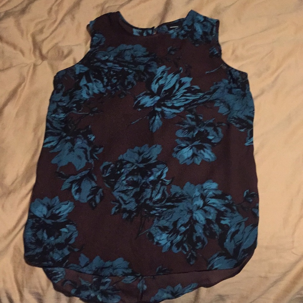 Loose fitting dressy top